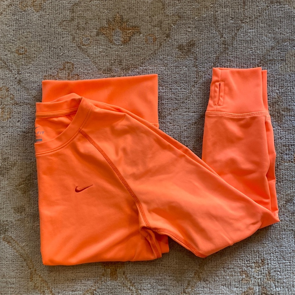new nike orange fleece crewneck sweatshirt